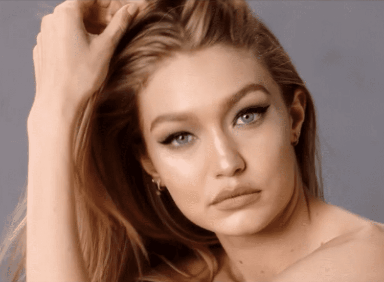 Gigi Hadid with autoimmune disease - Hashimoto’s Disease