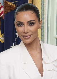 Kim Kardashian with autoimmune disease - Psoriasis
